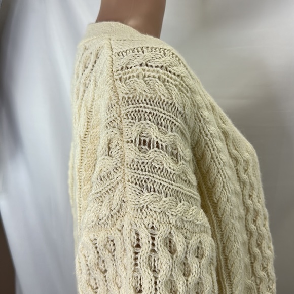 Brandy Melville Wool Blend Cream Chunky Cable Knit Button Down Cardigan SZ M - Picture 5 of 13